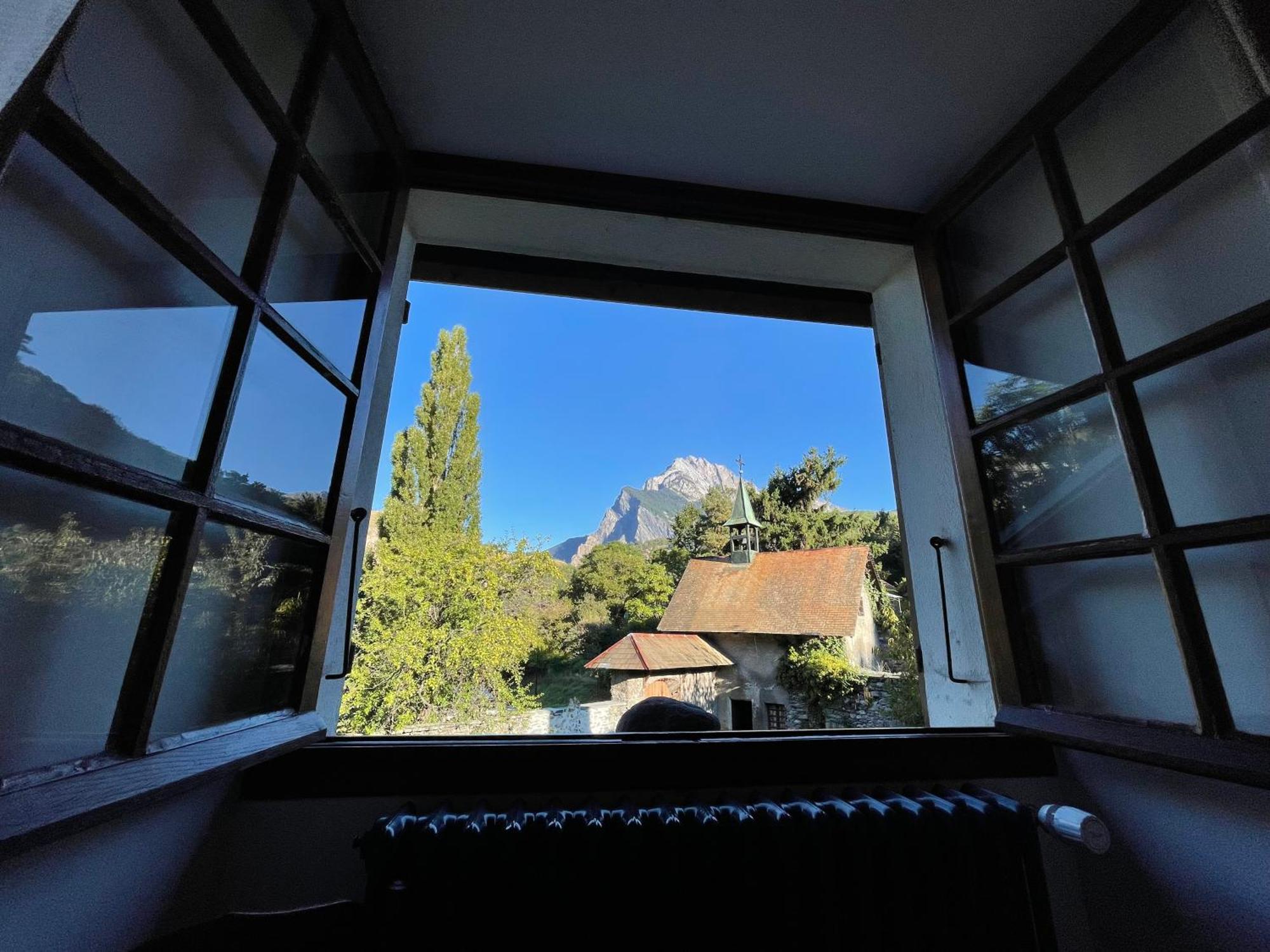Chateau Du Vigny - Maison D'Hotes Saint-Michel-de-Maurienne Ngoại thất bức ảnh